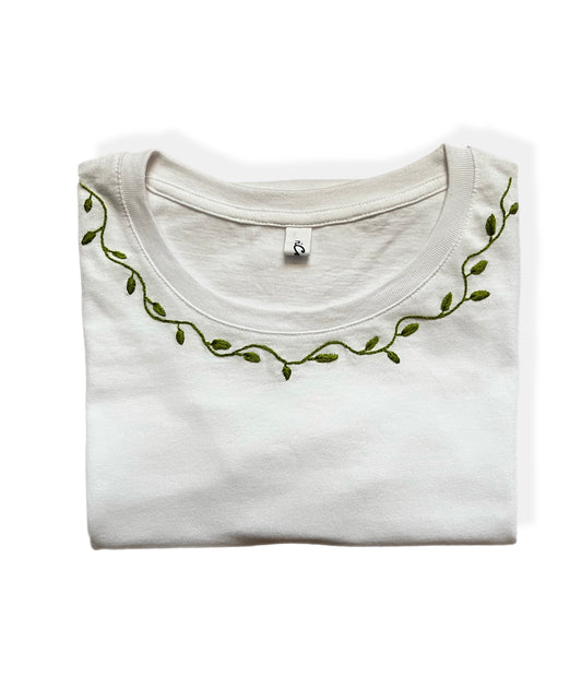 Collier de feuilles